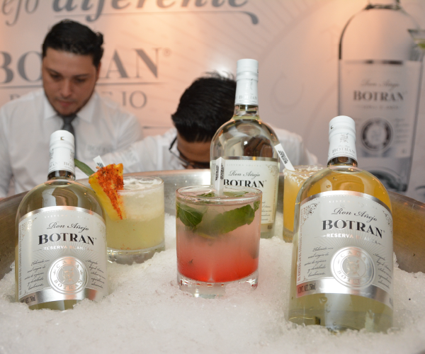 Reserva Blanca: lanzamiento de marca y gestión de medios